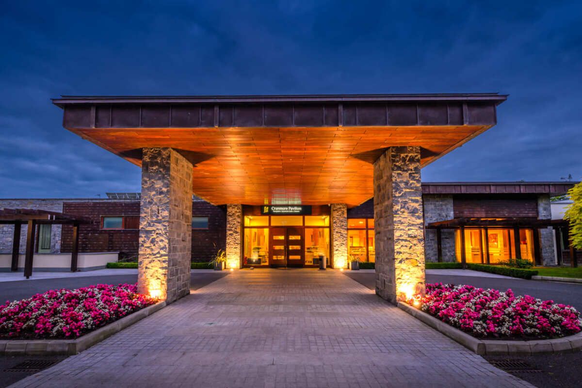 Cranmore Pavilion at Killeen Castle in warm nighttime lighting (1)