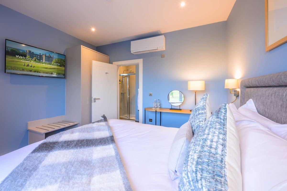 Standard Guestroom at Killeen Castle Golf Resort & Lodges in Meath (Custom)