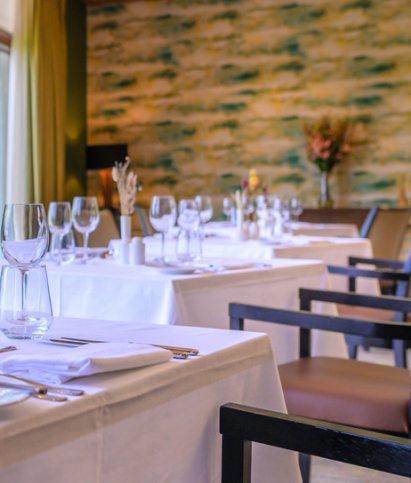 X www.killeencastle.com