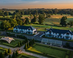 Escape and Explore the Picturesque Boyne Valley this Spring